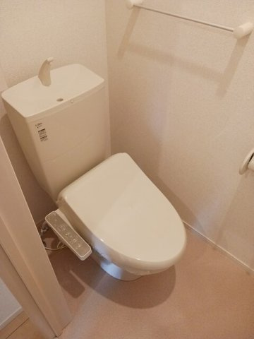 レイナ　Ⅲのトイレ|落ち着いたトイレです