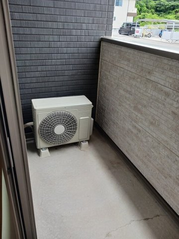 マーヴェラス　Ｅのバルコニー|バルコニーからの眺めを楽しみながら食事をしませんか