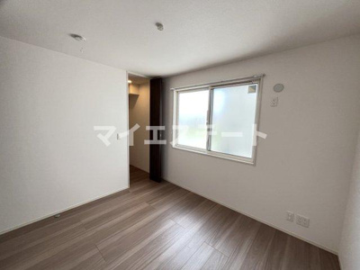 【寝室】 | ブルーム | 別部屋写真