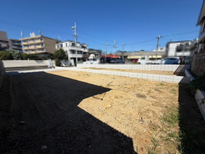 【外観】 | 高師浜１丁目　新築分譲住宅 | 駐車スペースございます！愛車の置き場所に困らないですね♪