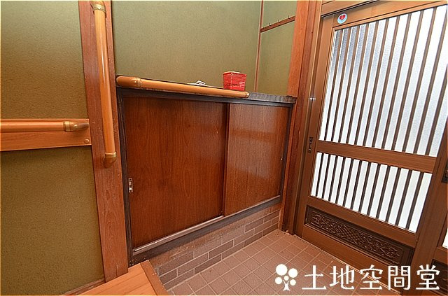 通谷１丁目　貸家の収納