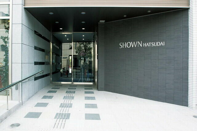 ＳＨＯＷＮ　ＨＡＴＳＵＤＡＩのエントランス