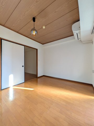 【洋室】 | レジデンス船橋 | きれいな室内です