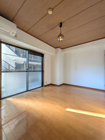 【寝室】 | レジデンス船橋 | 家具家電の配置も楽しみです