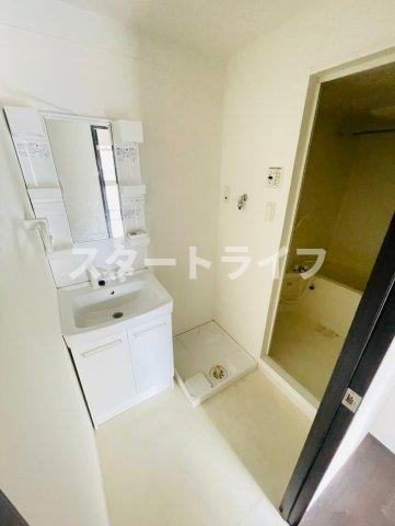 大阪市淀川区西中島７丁目の賃貸マンションの洗面所
