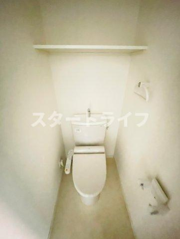 大阪市淀川区西中島７丁目の賃貸マンションのトイレ