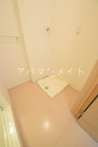 【設備】 | アーコレイド | 洗濯機置き場です！