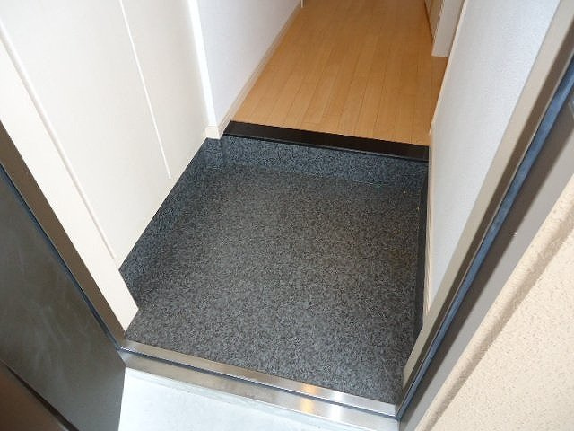 加古川市尾上町安田のアパートの玄関|玄関