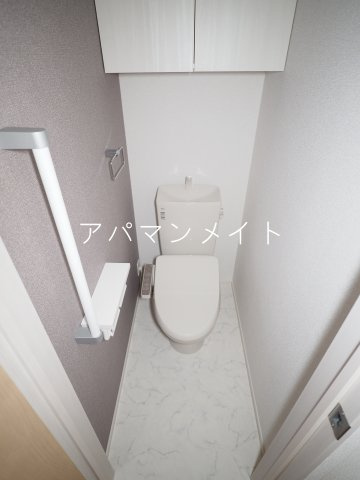 【トイレ】 | メゾンドCWⅡ | 収納のあるトイレです
