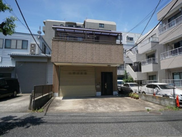 葛飾区西新小岩４丁目の工場の外観