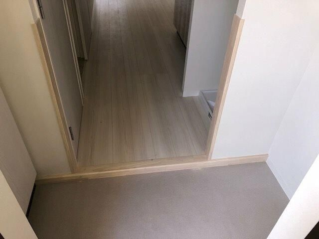 【玄関】 | CasaDemantoid(カーサデマントイド)