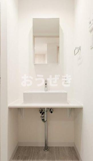 ラシクラス西落合の洗面所