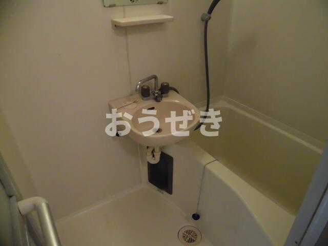 梁山下町ビルの浴室