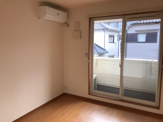 加古川市尾上町口里のアパートの内装|室内