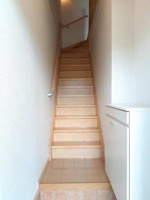 収納もある玄関です