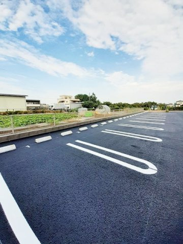 駐車場に車を止められます