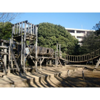 公園「蕨市民公園まで682m」