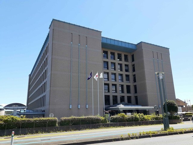 座間市役所まで321m