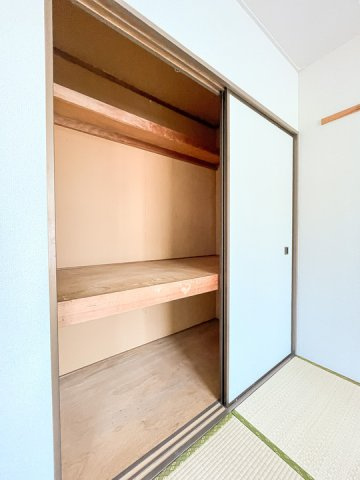 ちょっとした収納スペースも充実しています