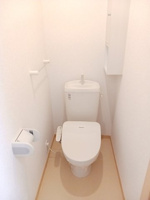 清潔感のあるトイレです