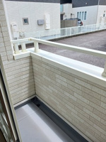 外からの目が気にならないバルコニーで洗濯物が干せます