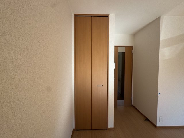 内装は落ち着いています