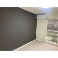 ゆったり過ごせる居間です