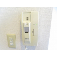 インターフォン　写真他部屋