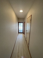 明るい室内です