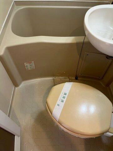 横浜市旭区笹野台２丁目のアパートの浴室