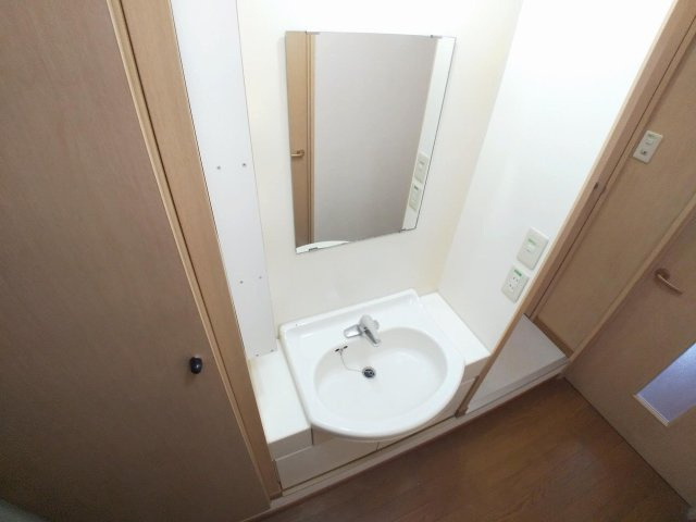 中はこのようになっています