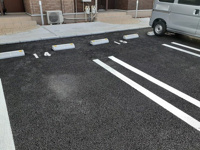 駐車場に車を止められます