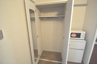 内装は落ち着いています