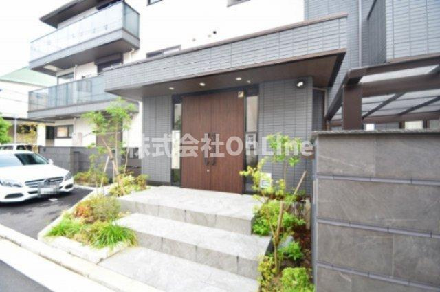 東大阪市御厨中１丁目のアパートの外観