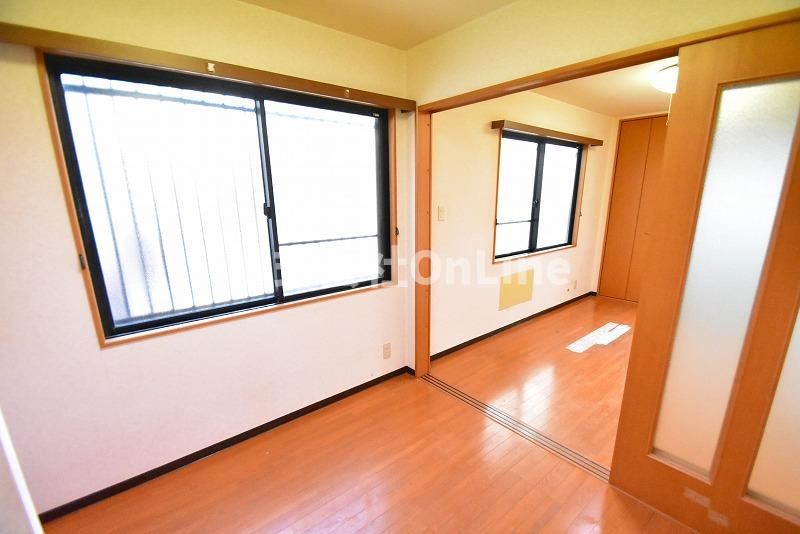 東大阪市大蓮東１丁目の賃貸マンションの内装