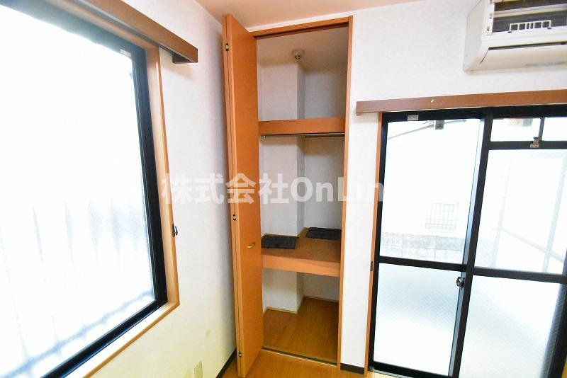 東大阪市大蓮東１丁目の賃貸マンションの収納