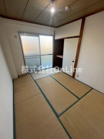 東大阪市若江西新町１丁目の賃貸マンションの寝室
