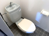シンプルで使いやすいトイレです
