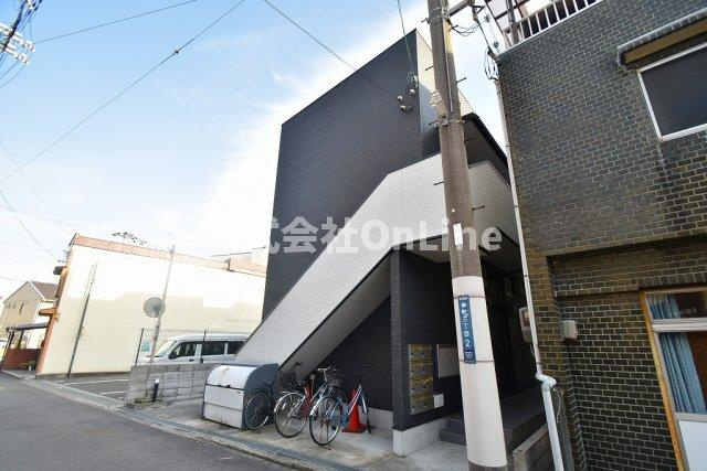 東大阪市寿町３丁目のアパートの外観