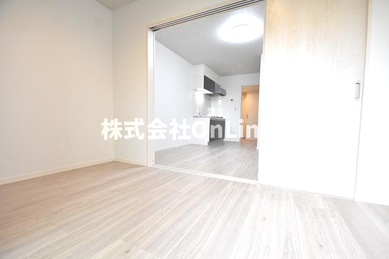 東大阪市大蓮北４丁目のアパートの洋室