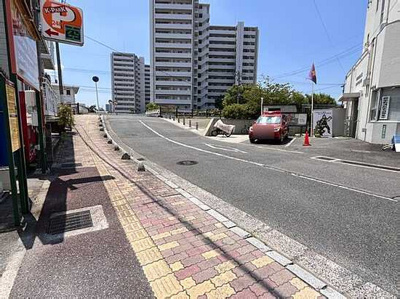 【前面道路含む現地写真】 | 安芸郡府中町大通３丁目