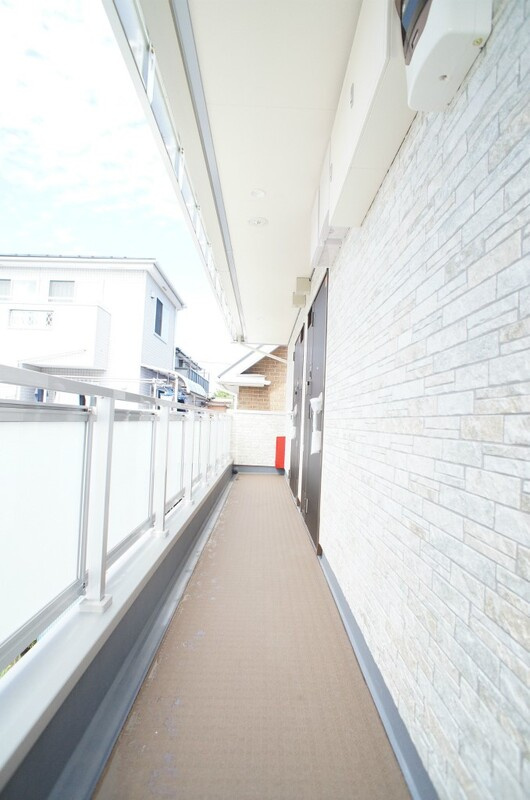毎日通るエントランスはこのようになっています