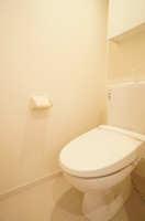 ゆったりとした空間のトイレです