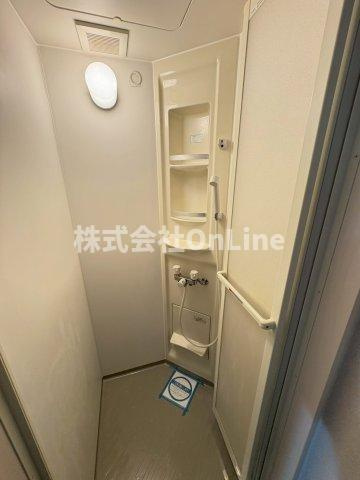 東大阪市足代北２丁目の賃貸マンションのシャワールーム