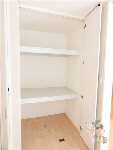 フレスクーラ医大東の収納