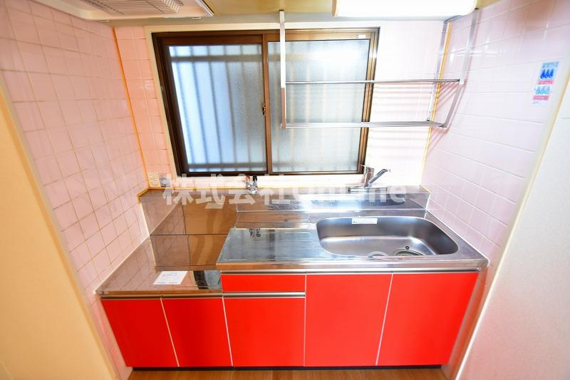 東大阪市御厨東２丁目の賃貸マンションのキッチン