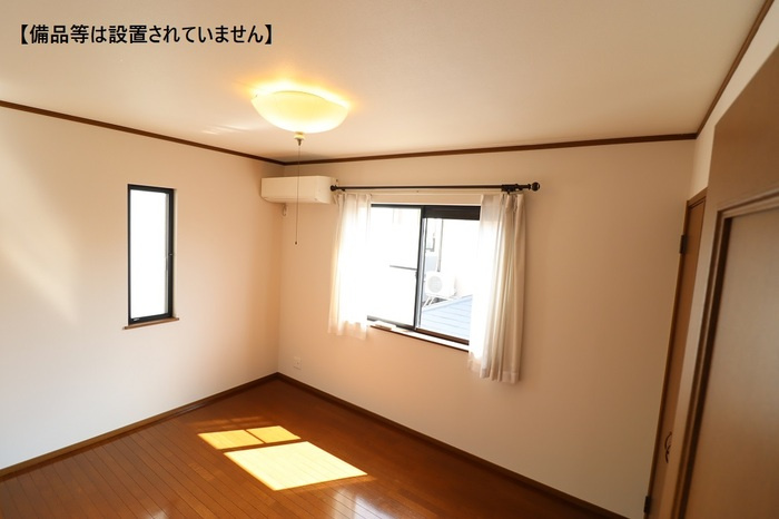 千種区丸山町貸家の居間・リビング