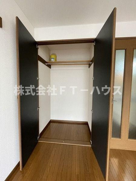 ロイヤル行徳の収納