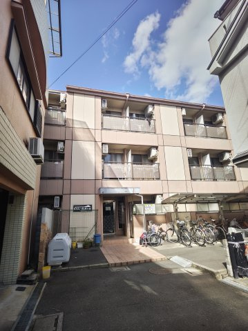 ドゥムール忍ケ丘の外観
