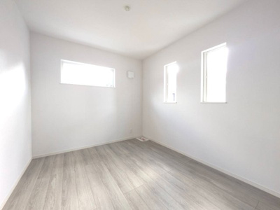 【洋室】 | 【川内2丁目No.1】18帖の広いLDKと4つの洋室♪子育て応援の省エネ住宅